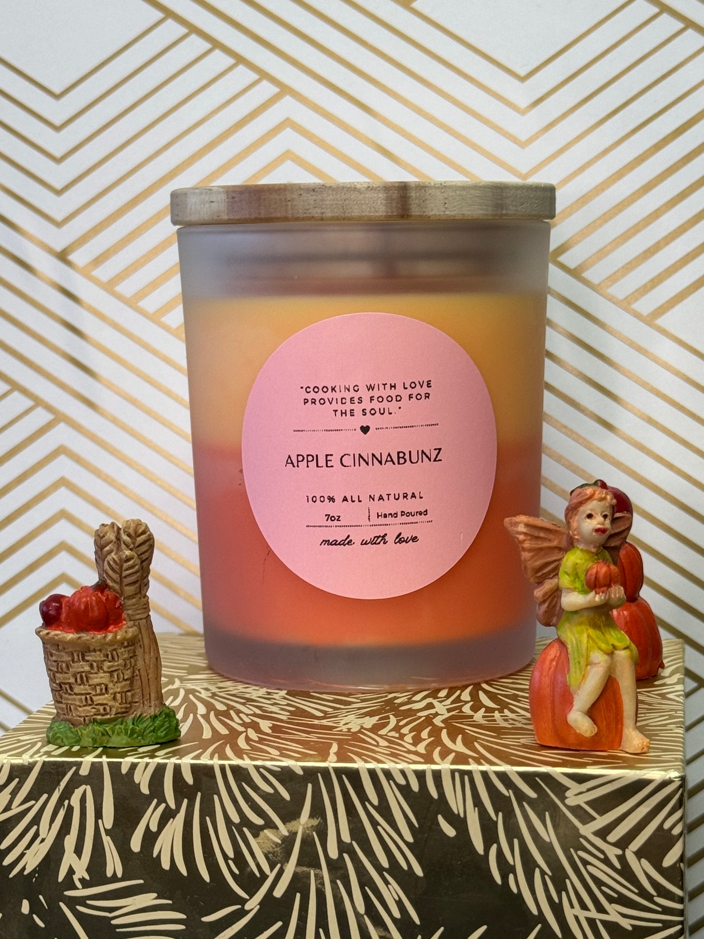 Candle - Apple Cinnabunz